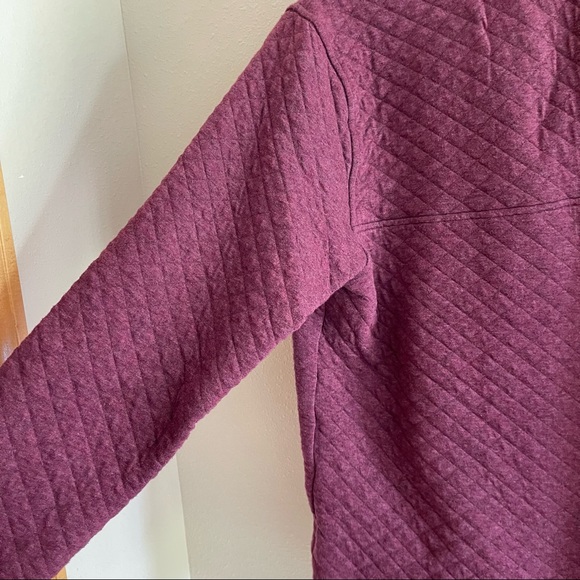❌‼️SOLD‼️❌ Patagonia Maroon Button Quilted Crewneck - Picture 5 of 7